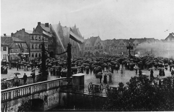Glückstädter Marktplatz 1899